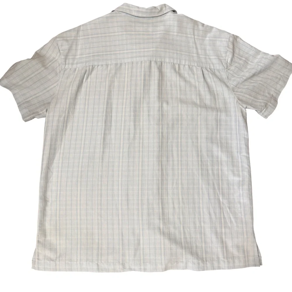 Island Shores Mens Hawaiian Shirt in Light Blue Plaid XL Resortwear, casual wear